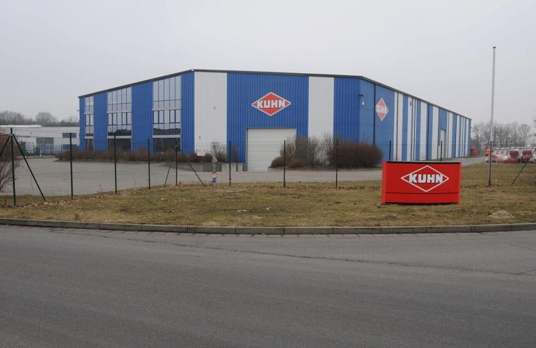 Distribution Centers KUHN Germany in 1998