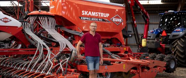 SKAMSTRUP TORBEN in front of the ESPRO 4000